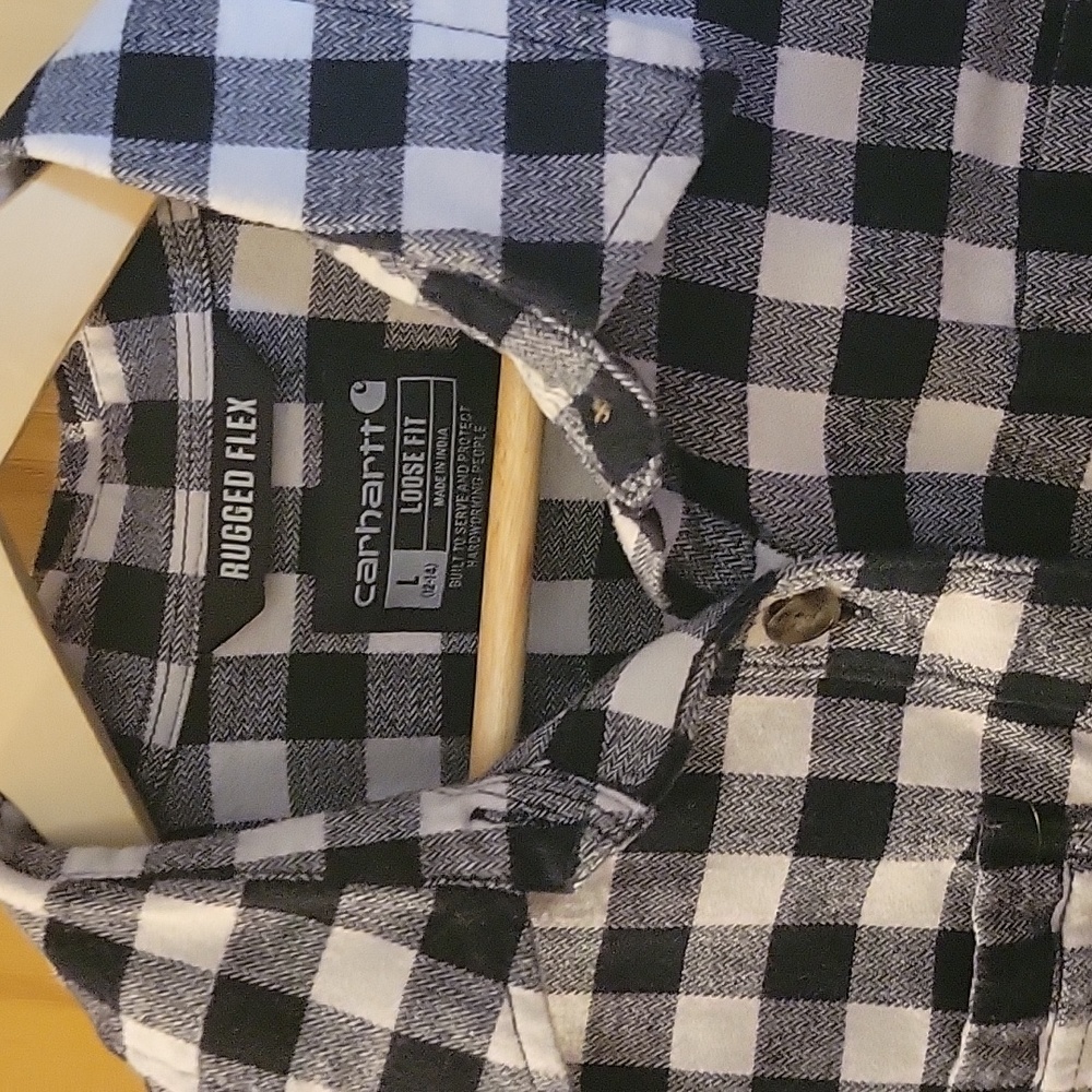 Carhartt Women's Rugged Flex Loose Fit Midweight Flannel Plaid Shirt, Size Large